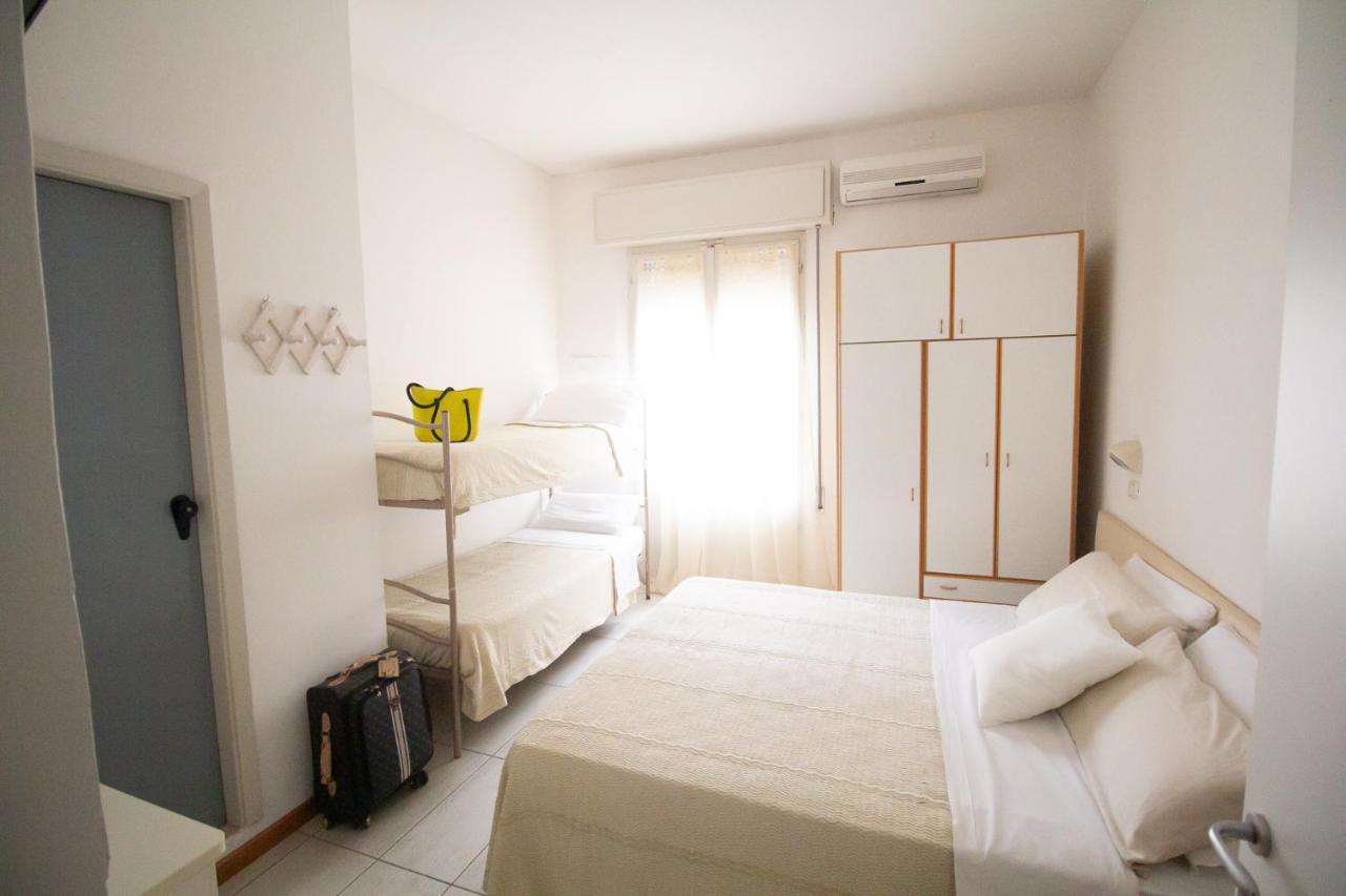 Hotel Morri Беллария-Иджеа-Марина Экстерьер фото
